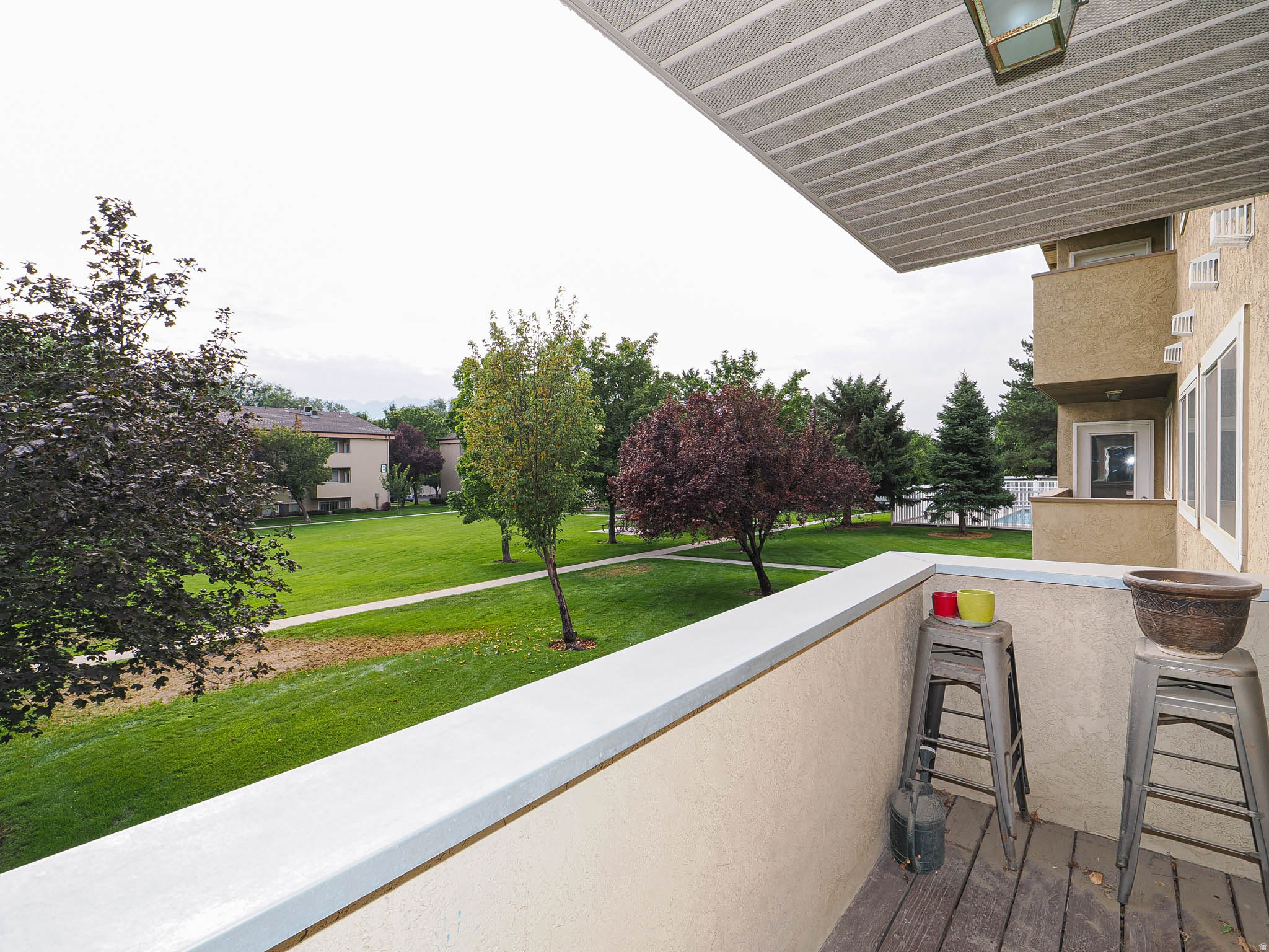 COUNTRY WOOD ESTATES - Residential