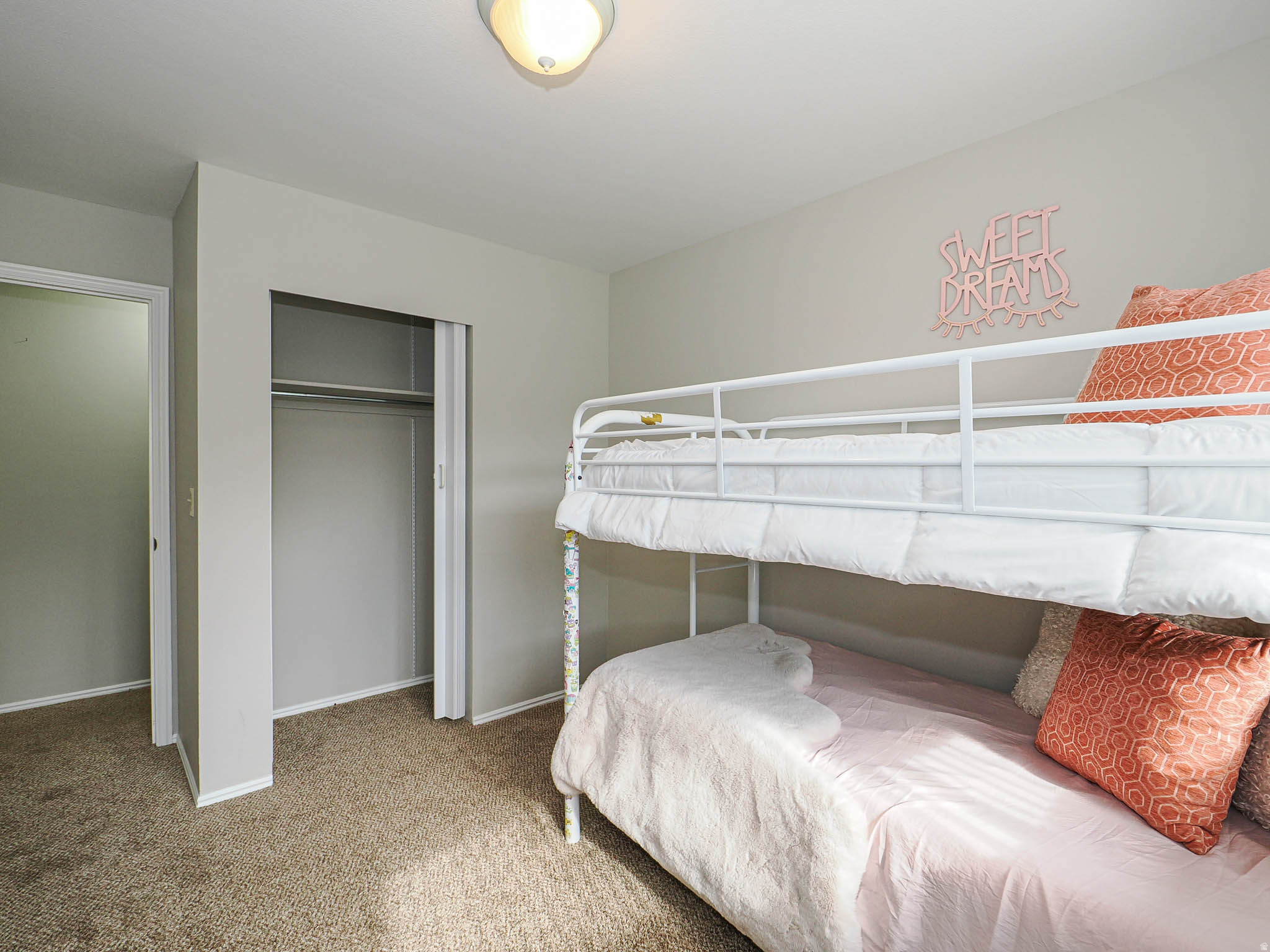 COUNTRY WOOD ESTATES - Residential