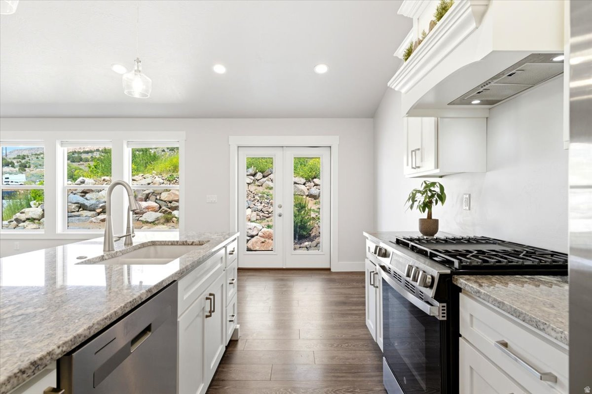 GRANITE RIDGE - Residential