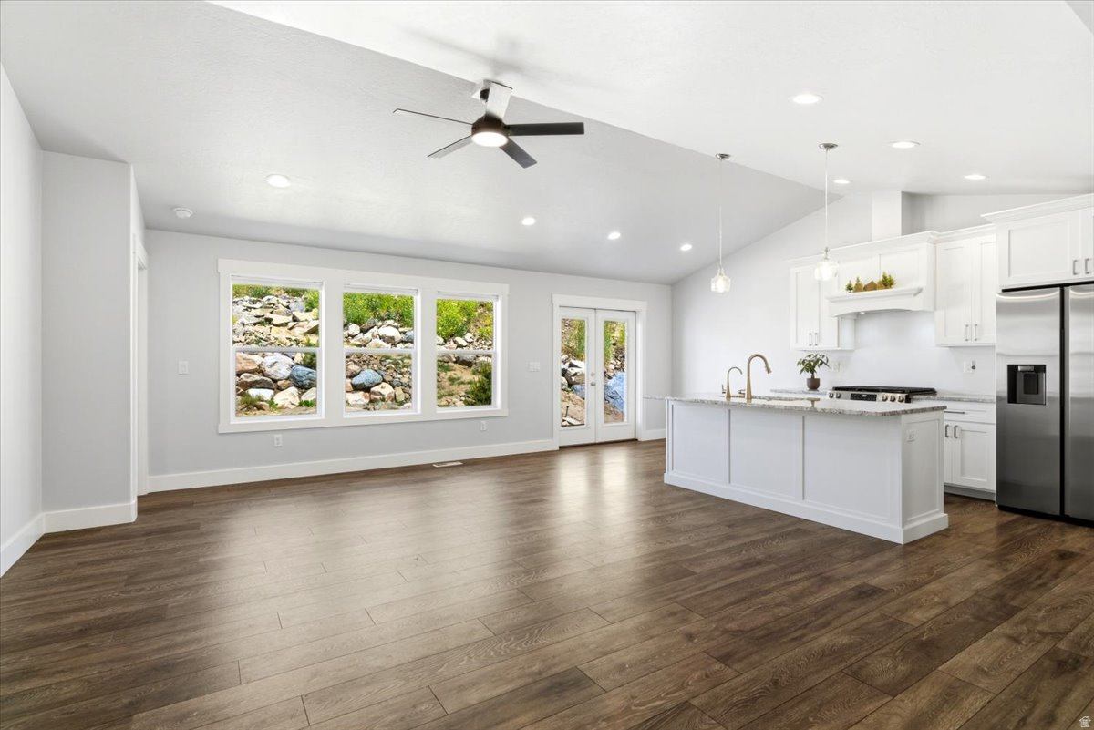 GRANITE RIDGE - Residential