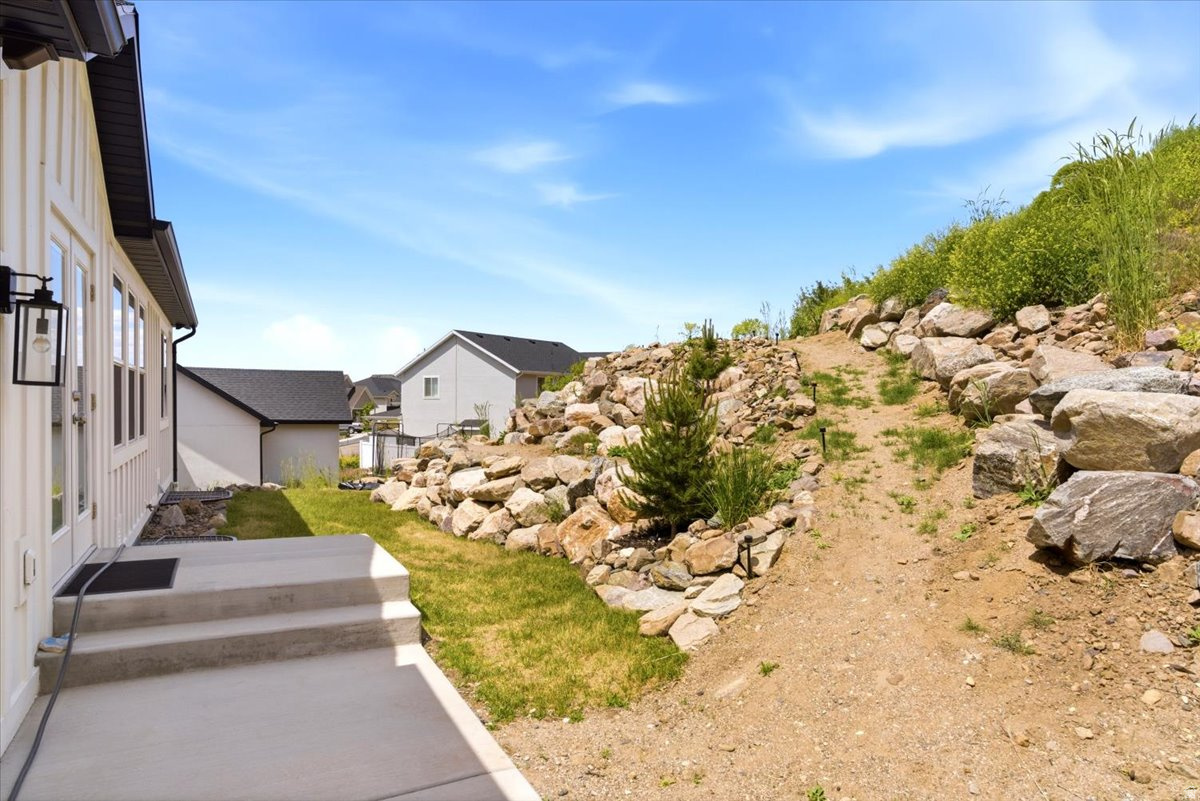 GRANITE RIDGE - Residential