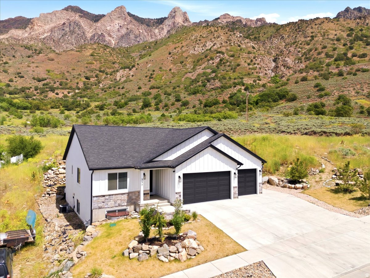 GRANITE RIDGE - Residential
