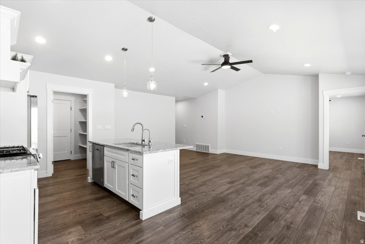 GRANITE RIDGE - Residential