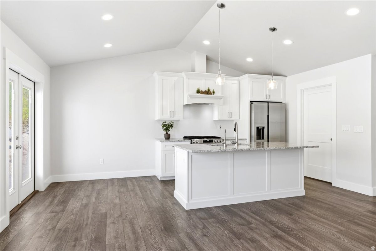 GRANITE RIDGE - Residential