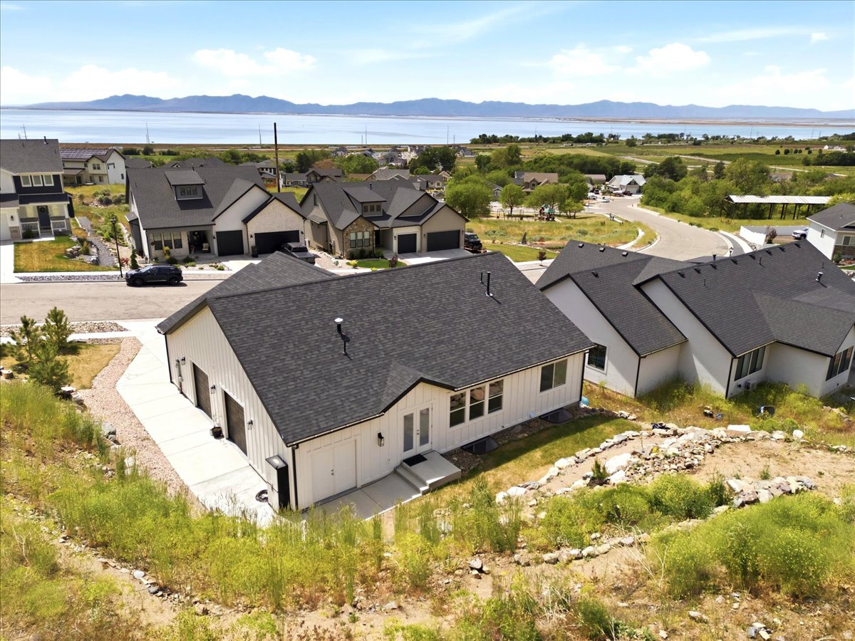 GRANITE RIDGE - Residential