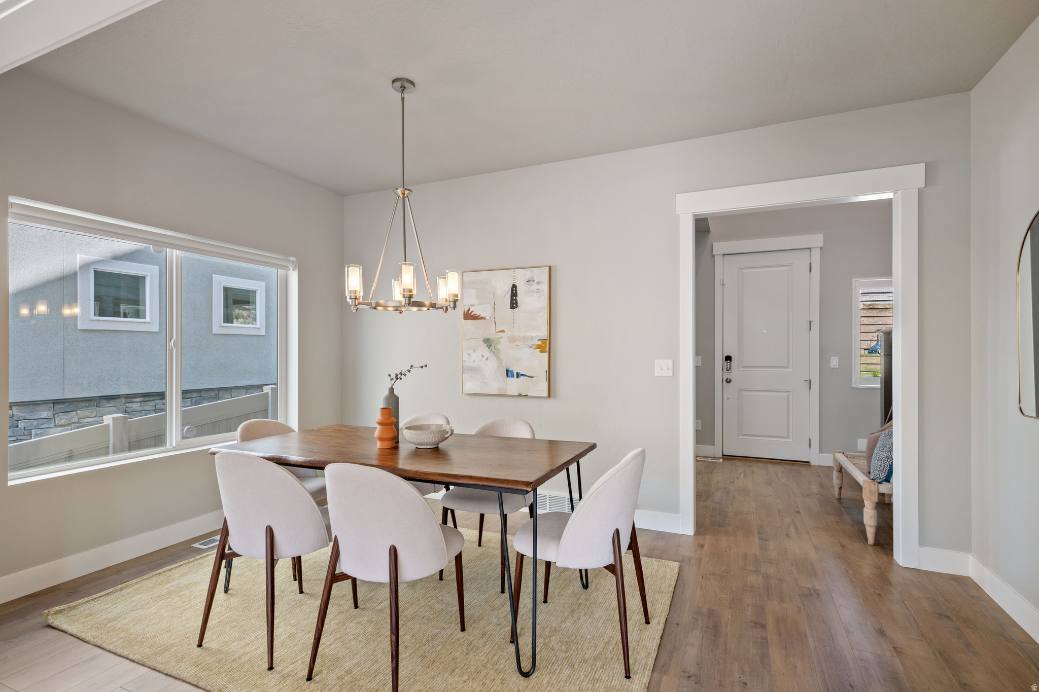 NORTHRIDGE - Residential