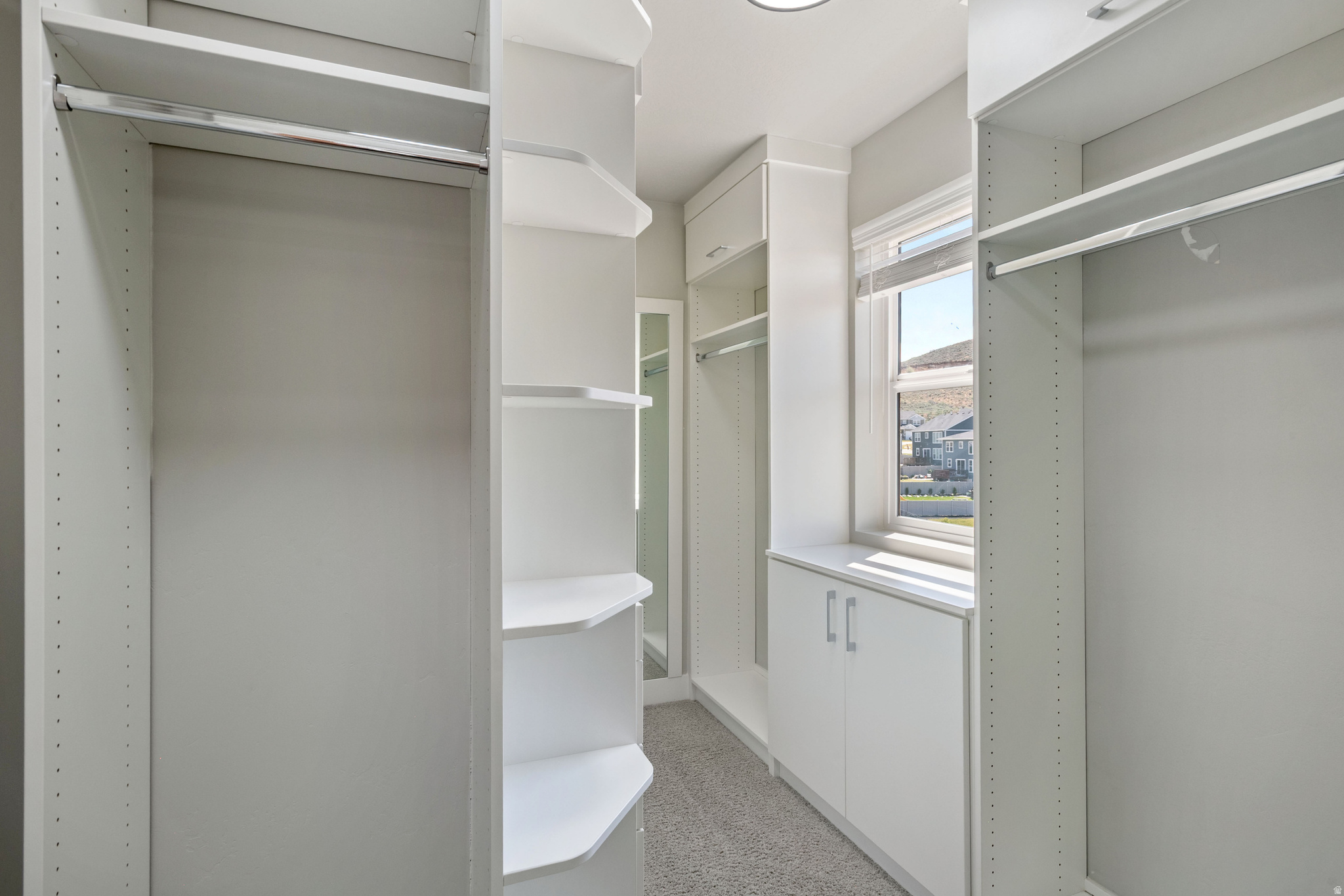 NORTHRIDGE - Residential