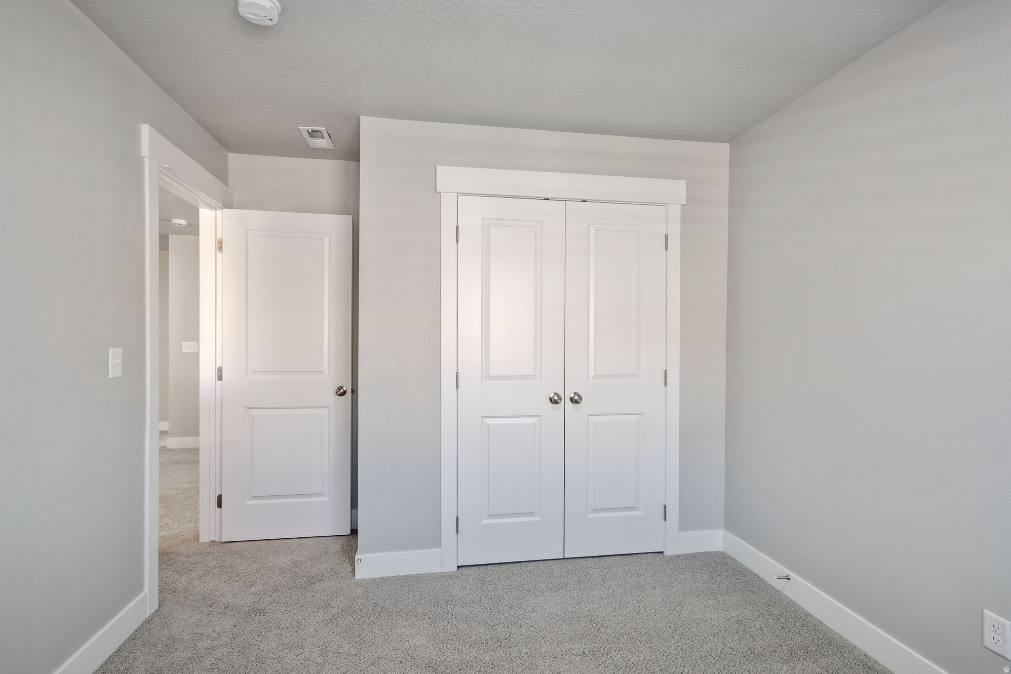 NORTHRIDGE - Residential