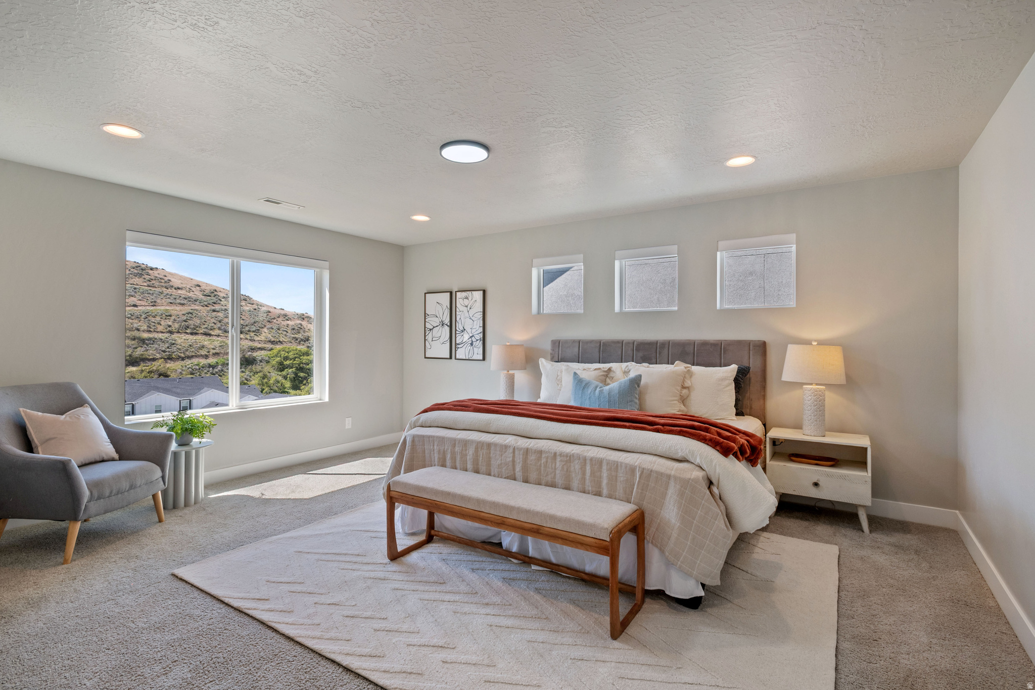 NORTHRIDGE - Residential