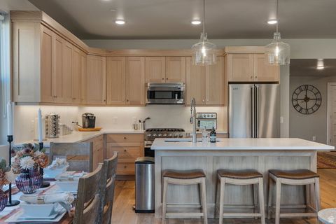 Tiny photo for 1166 W HELLING CIR #102, Heber City, UT 84032 (MLS # 2127210)