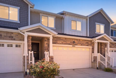 Townhouse For Sale - 13063 S Cannon View Dr<br/> Riverton, UT 84096