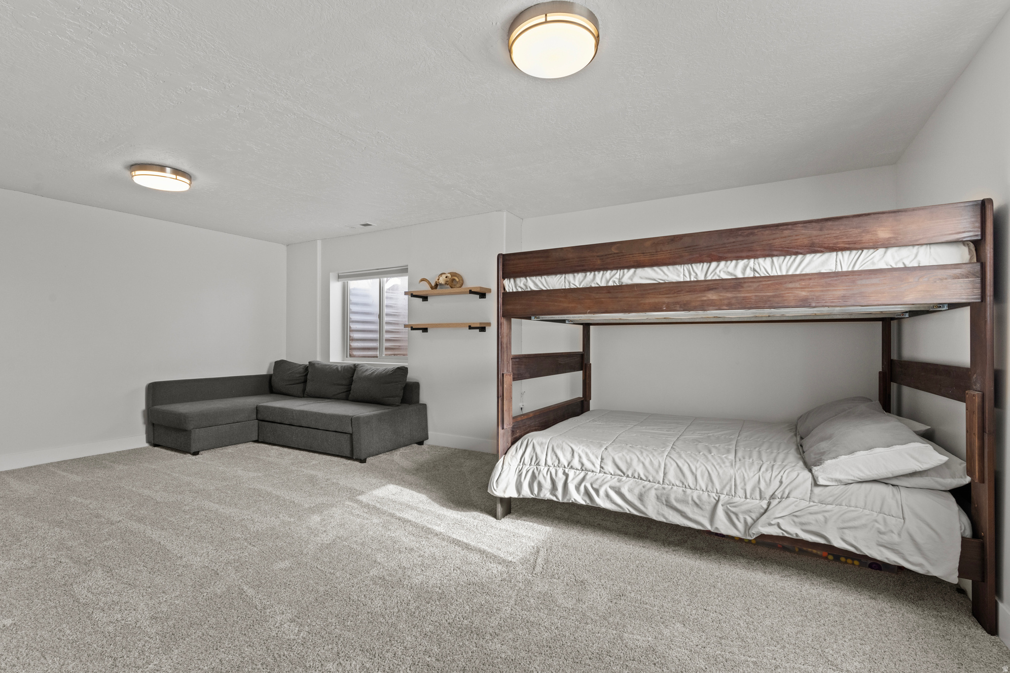 VINEYARDS - Residential