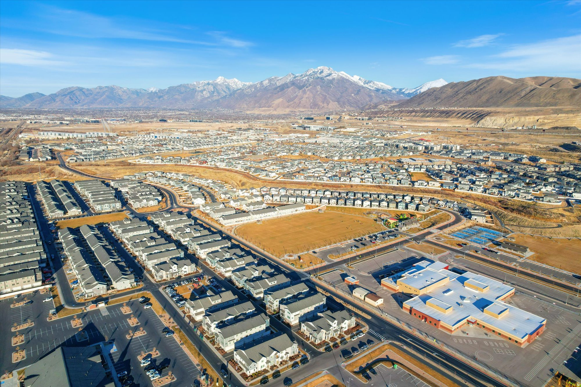 DAY RANCH TOWNS - Residential