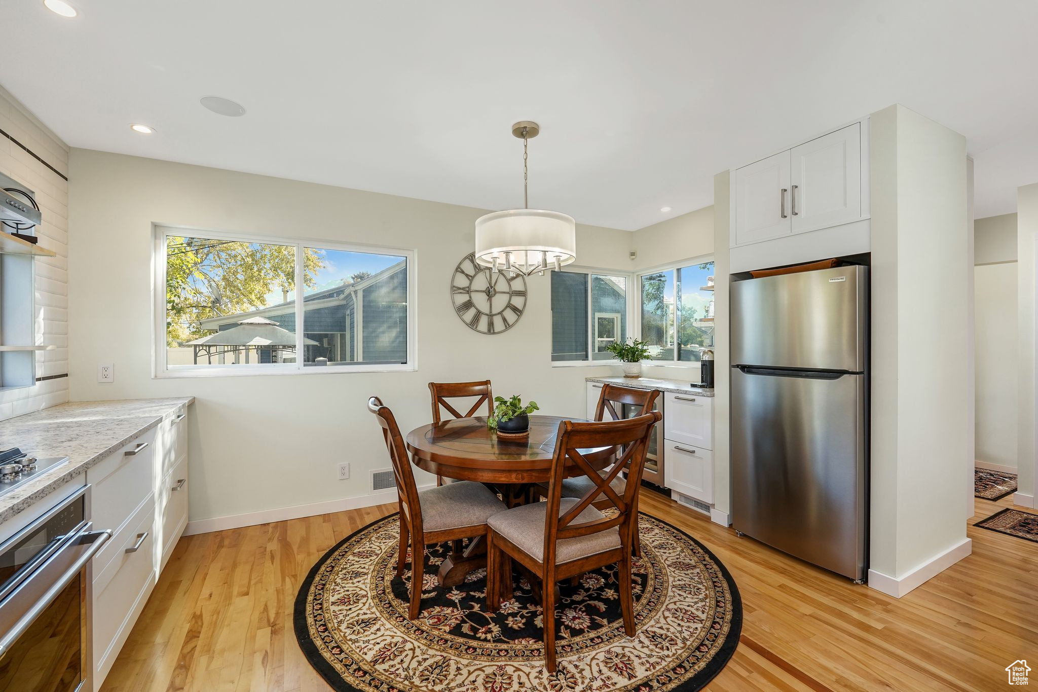 MURRAY HILL GARDENS - Residential