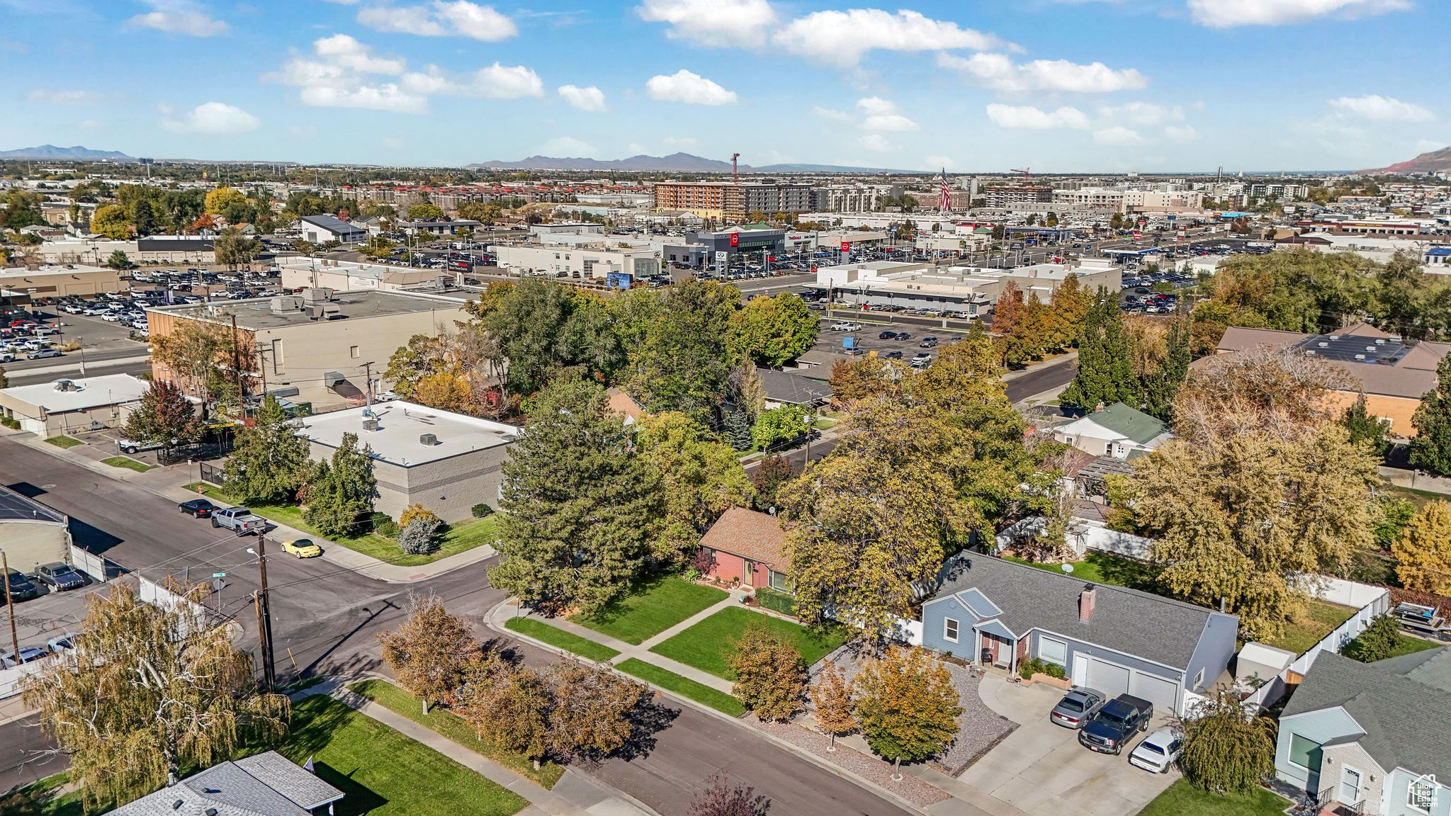 MURRAY HILL GARDENS - Residential