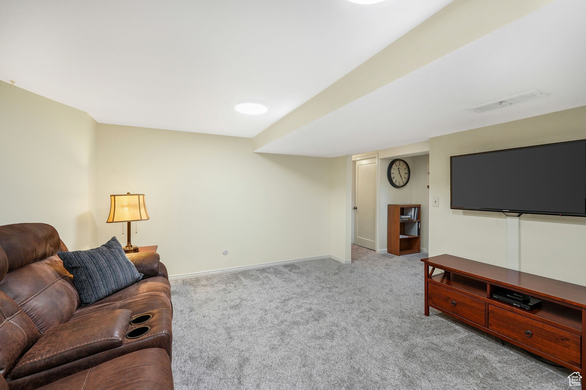 MURRAY HILL GARDENS - Residential