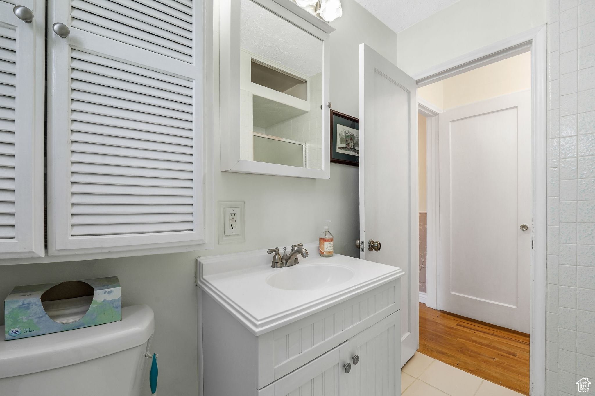 MURRAY HILL GARDENS - Residential