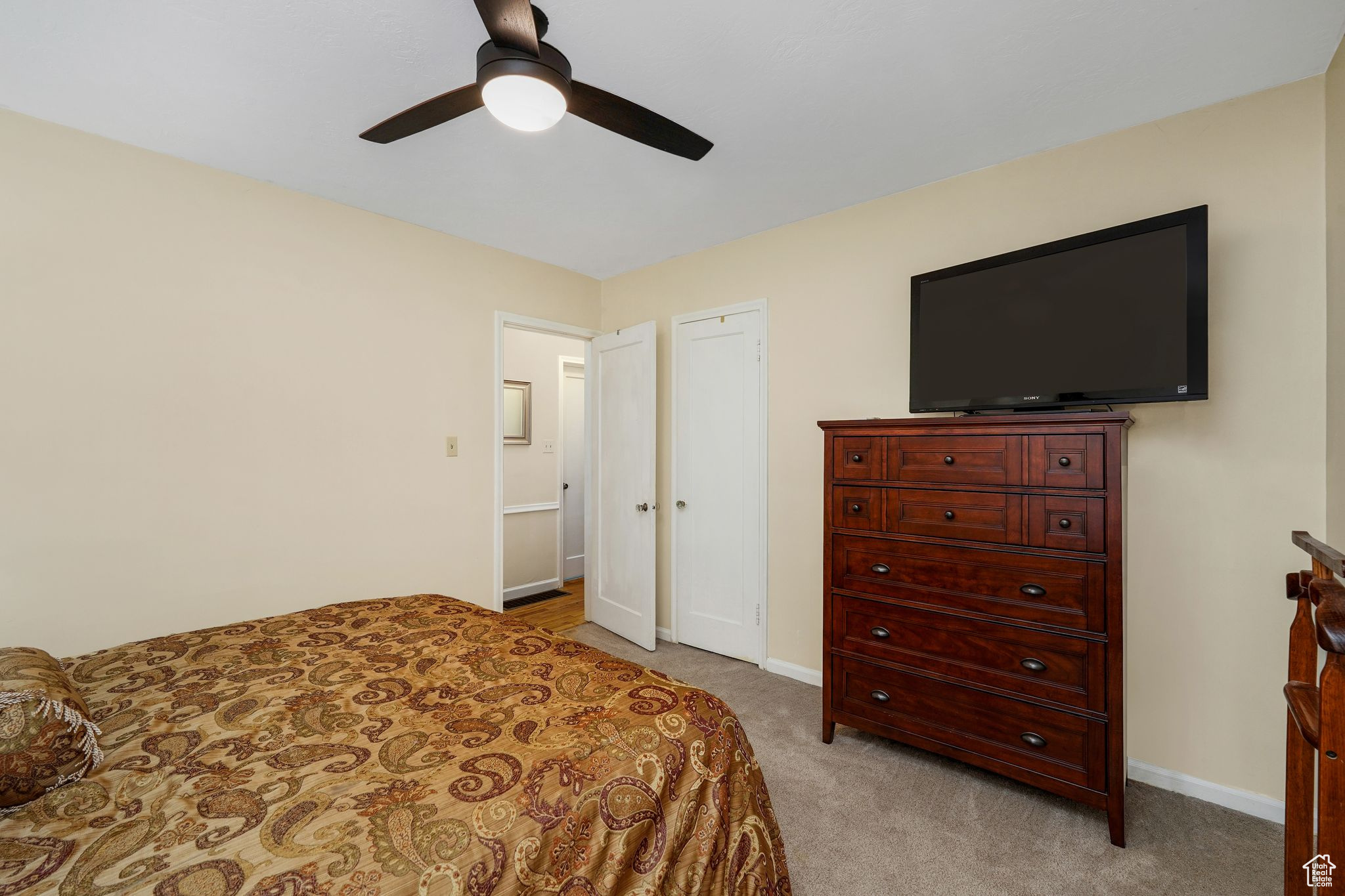 MURRAY HILL GARDENS - Residential