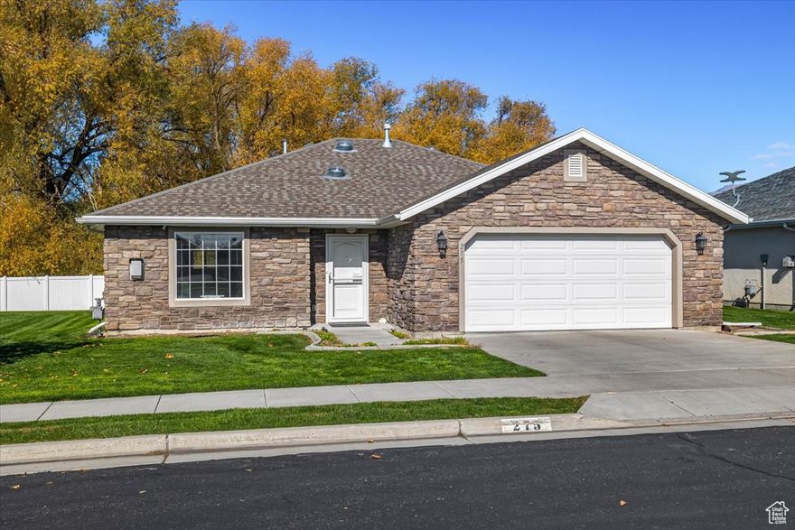 Buyers closing costs covered up to $5,000!  Bring your buyers. The seller is motivated. This is a beautiful single-level living home in a 55-AND-OLDER COMMUNITY! It has an open floor plan with beautiful cabinets and solid-surface countertops and a spacious kitchen. The HOA always takes care of the yard. Don't miss this rare opportunity to own a home in this area!