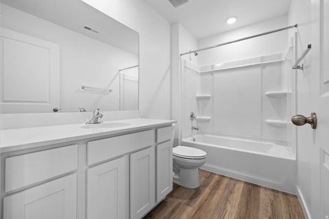 Tiny photo for 2117 S WOLVERINE WAY #2436, Washington, UT 84780 (MLS # 2152613)