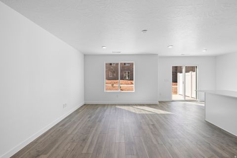 Tiny photo for 2117 S WOLVERINE WAY #2436, Washington, UT 84780 (MLS # 2152613)