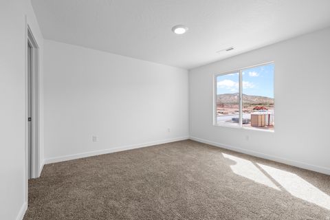 Tiny photo for 2117 S WOLVERINE WAY #2436, Washington, UT 84780 (MLS # 2152613)