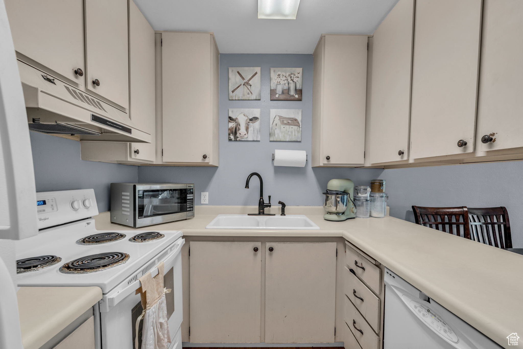 MORNINGSIDE CONDO - Residential