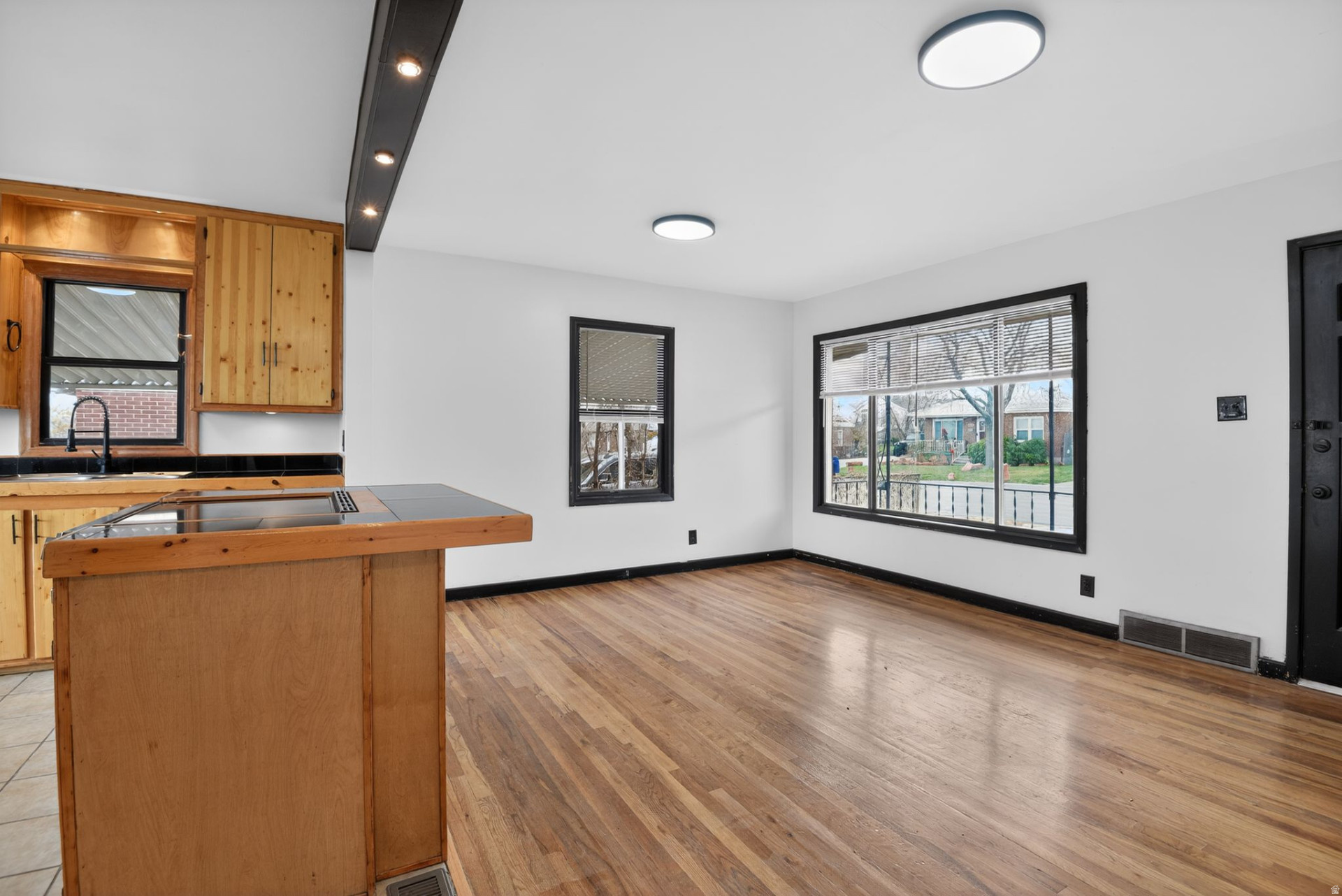 OQUIRRH HILLS NO 4 - Residential