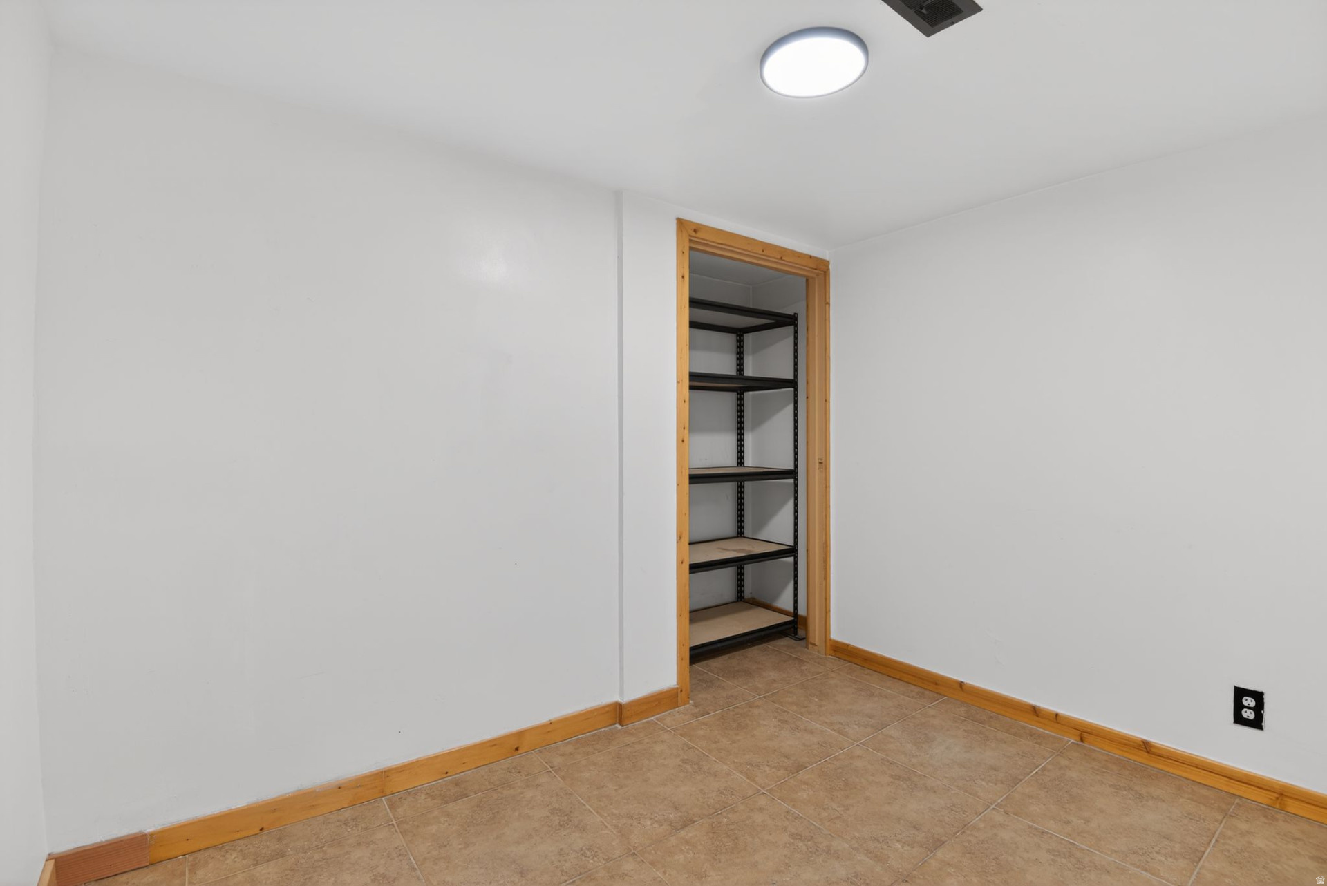 OQUIRRH HILLS NO 4 - Residential