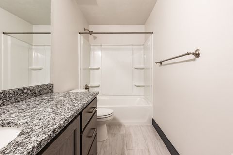 Tiny photo for 594 E SPRUCE GLEN RD, Murray, UT 84107 (MLS # 2136028)