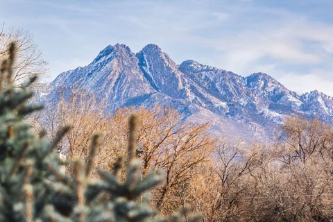 Tiny photo for 594 E SPRUCE GLEN RD, Murray, UT 84107 (MLS # 2136028)