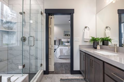 Tiny photo for 594 E SPRUCE GLEN RD, Murray, UT 84107 (MLS # 2136028)