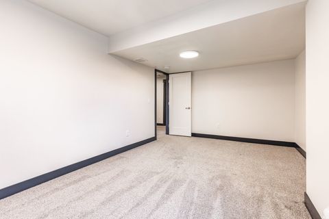 Tiny photo for 594 E SPRUCE GLEN RD, Murray, UT 84107 (MLS # 2136028)