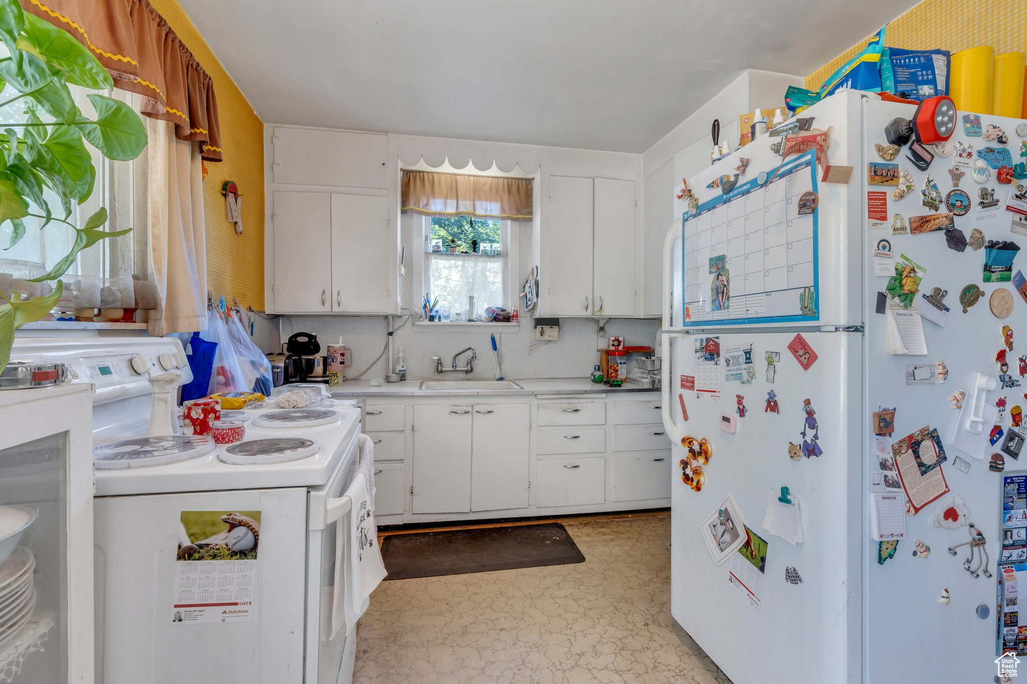 831 E Hillcrest Dr, Springville, Utah image 5