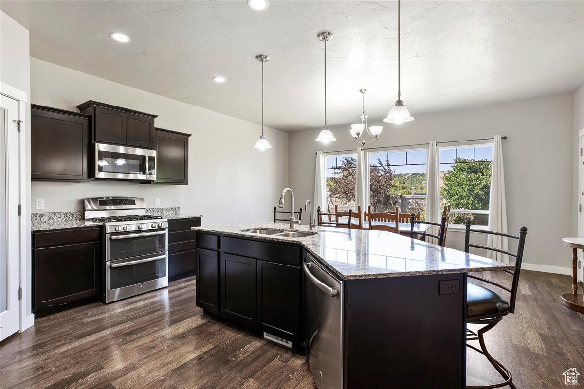 COTTONWOOD COVE - Residential
