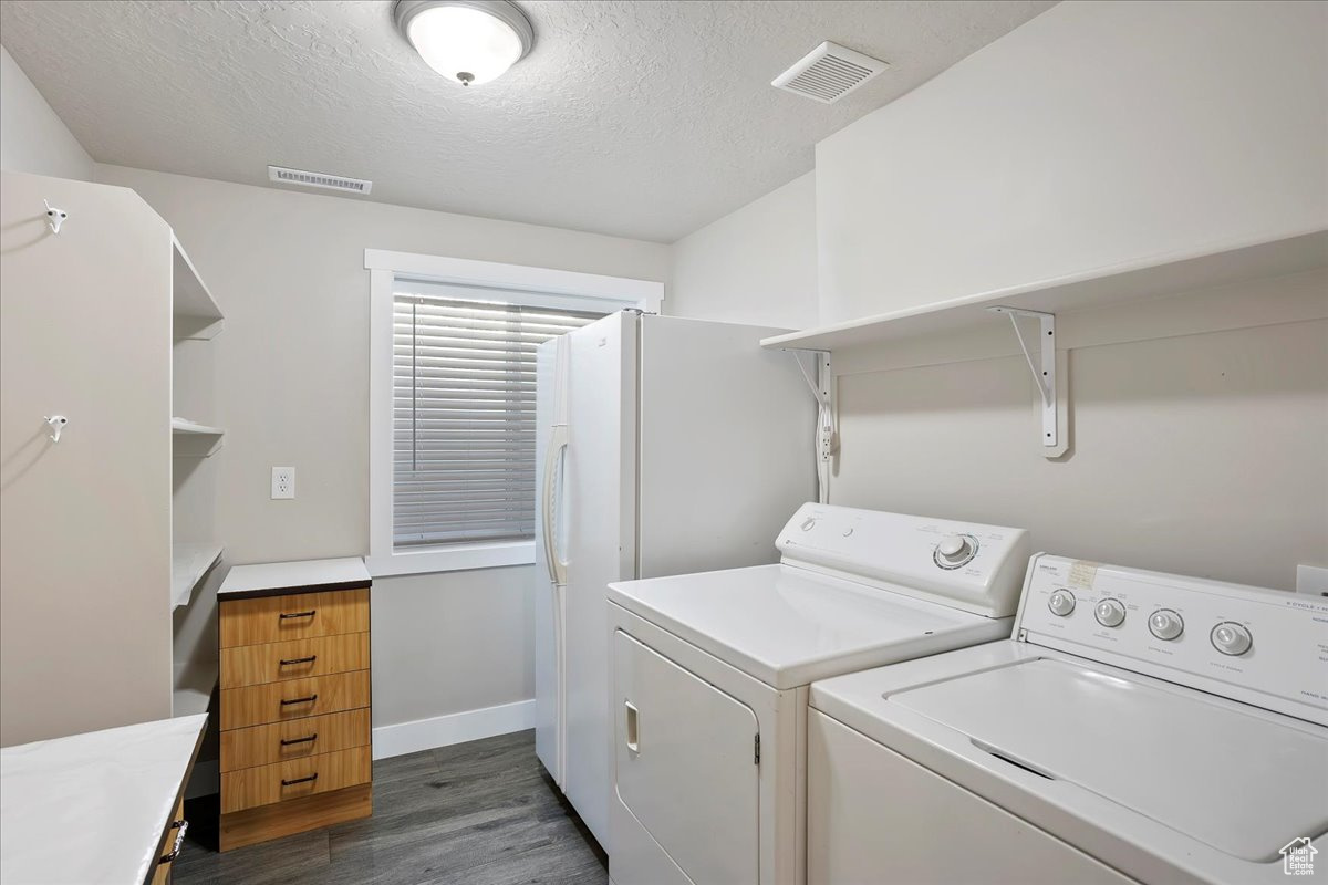 COTTONWOOD COVE - Residential