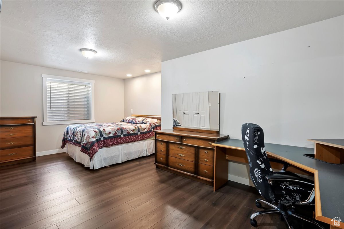COTTONWOOD COVE - Residential