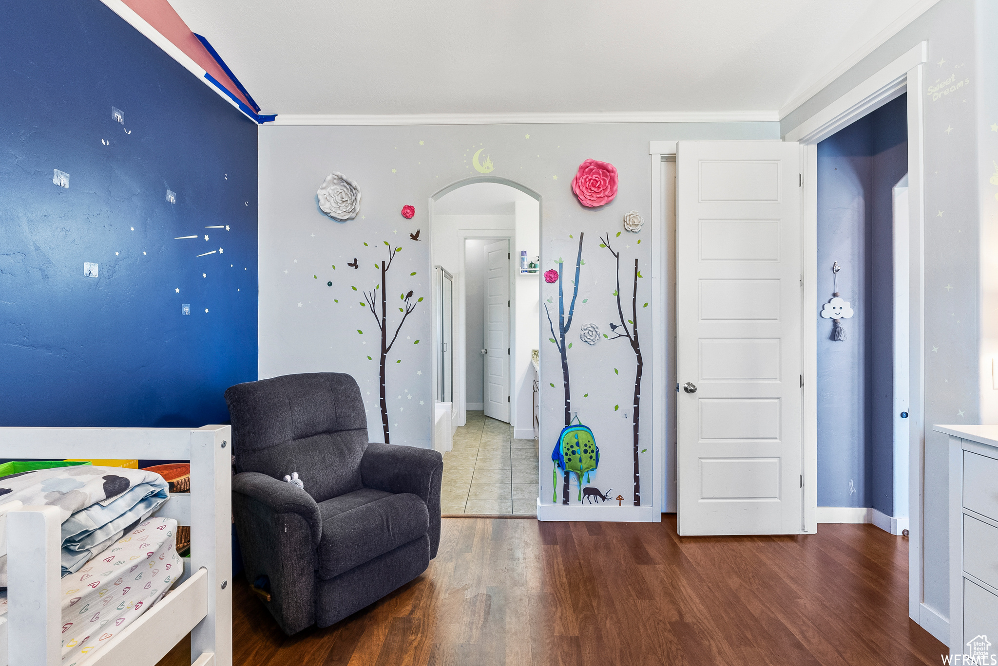 GARDEN GLEN - Residential Lease