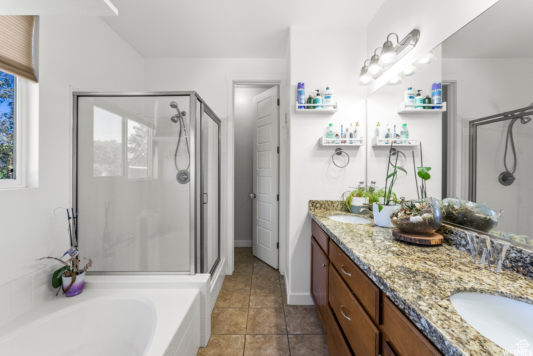 GARDEN GLEN - Residential Lease