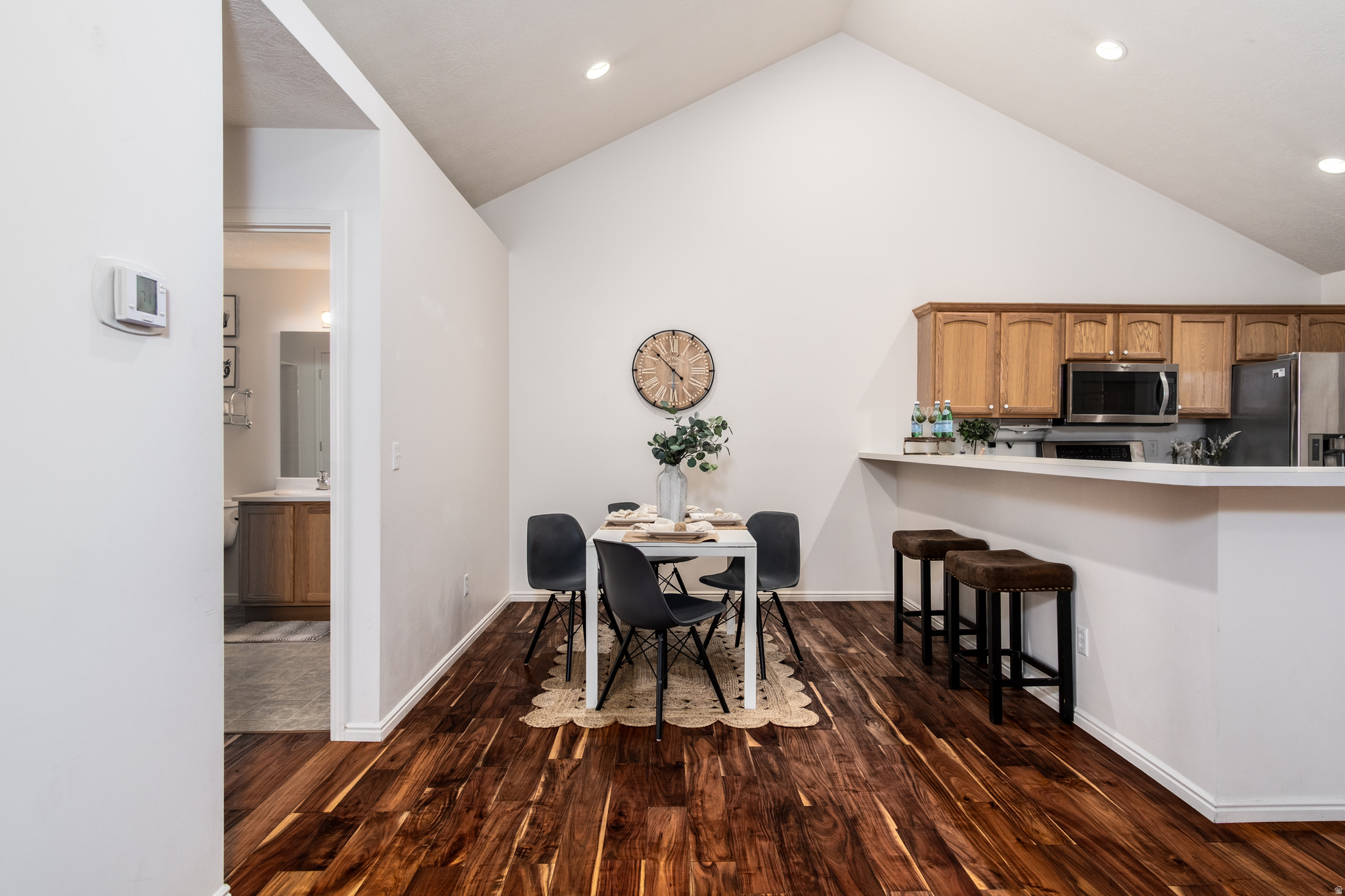 HUNTER VILLAS - Residential