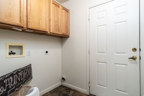Tiny photo for 3328 S ABBY GLEN WAY W #C, West Valley City, UT 84128 (MLS # 2126867)