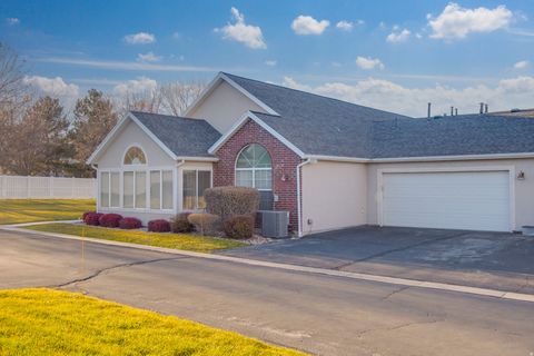 Tiny photo for 3328 S ABBY GLEN WAY W #C, West Valley City, UT 84128 (MLS # 2126867)