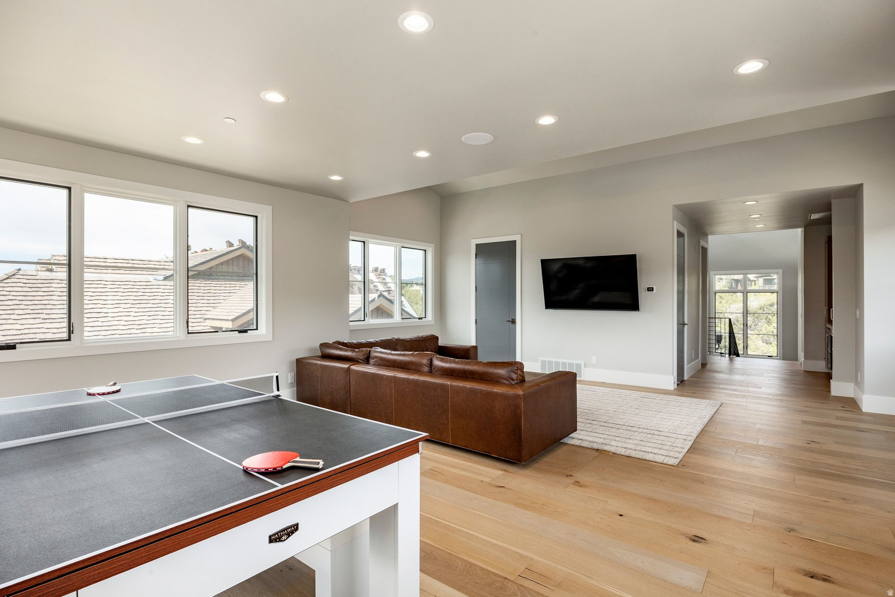 RED LEDGES - Residential