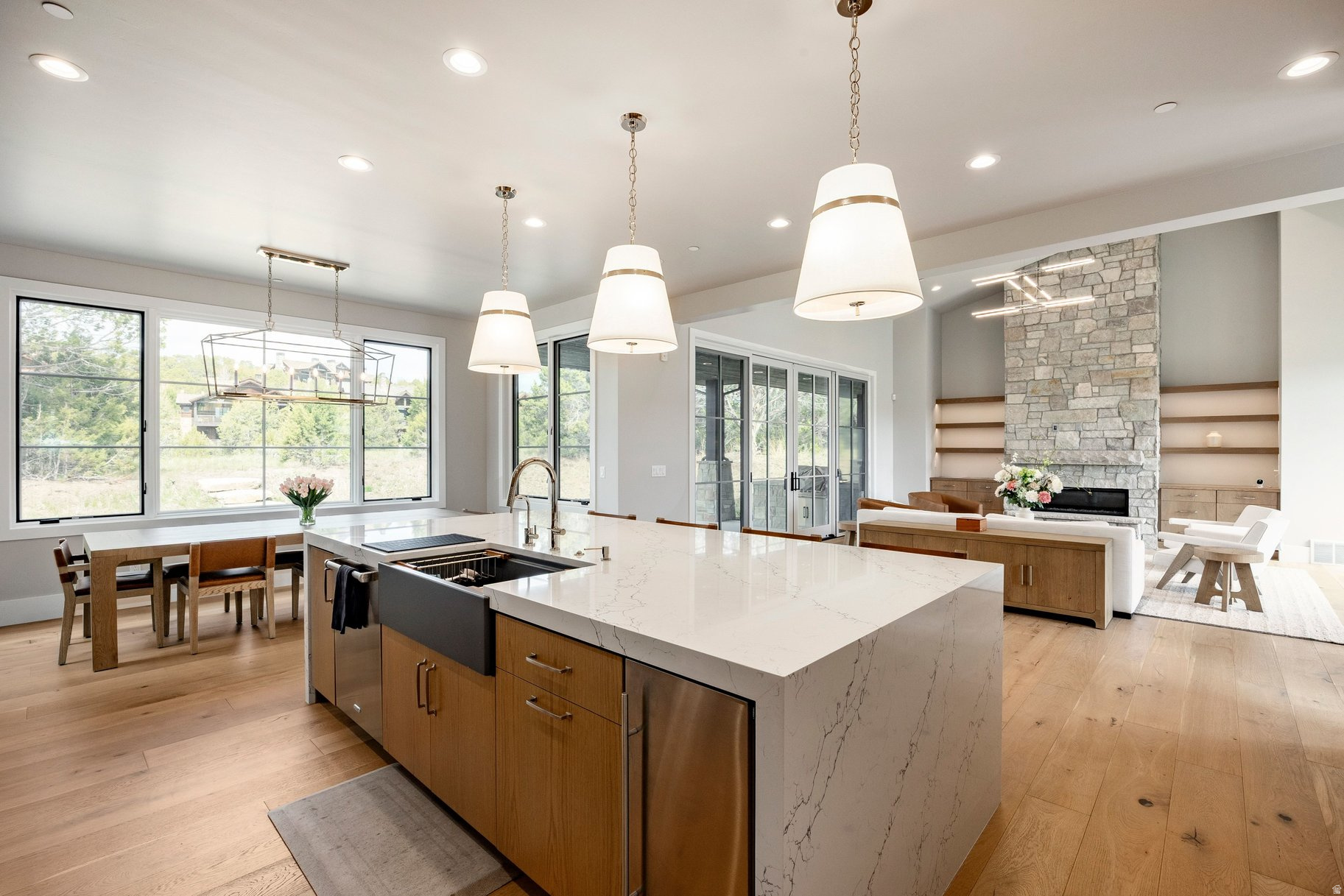 RED LEDGES - Residential