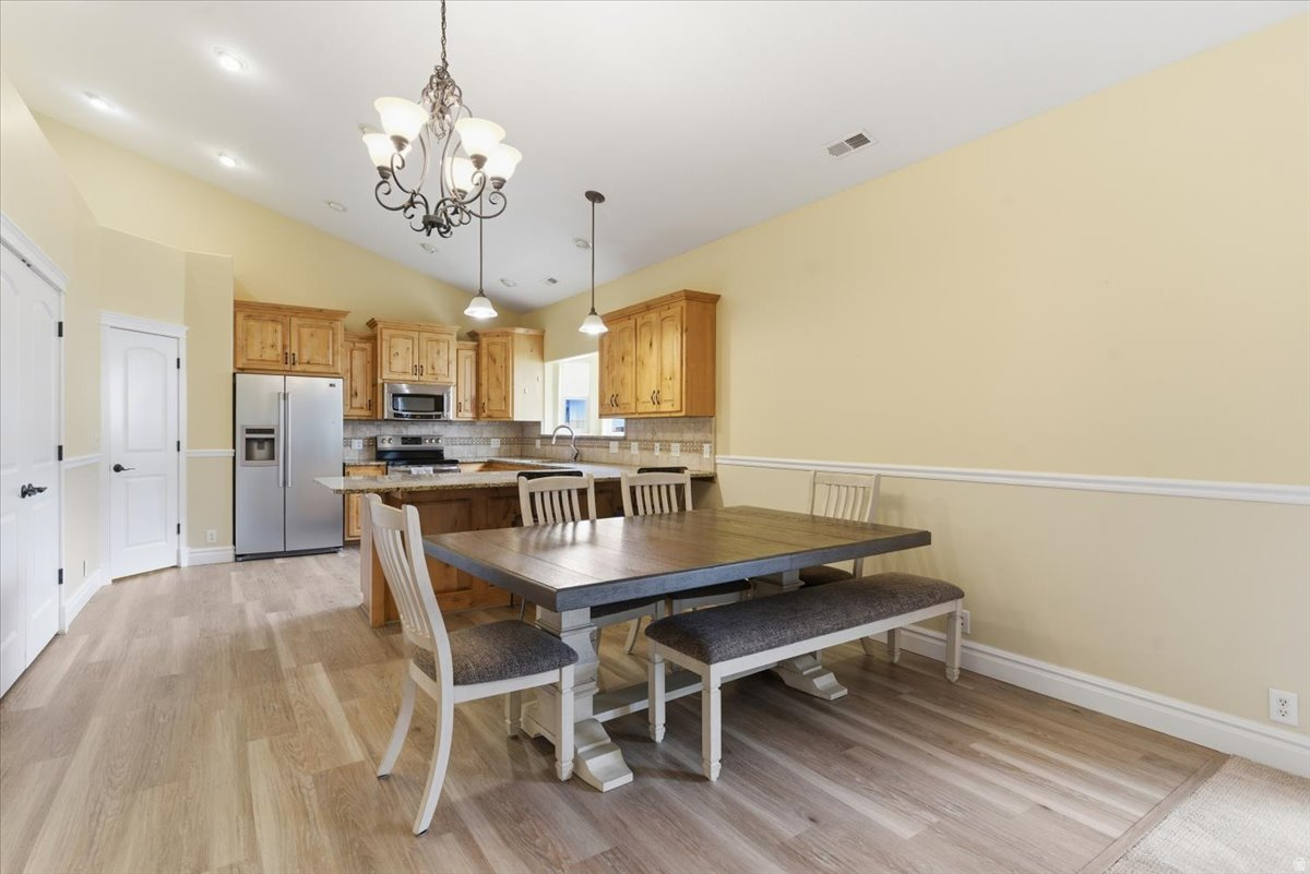 QUAIL POND - Residential