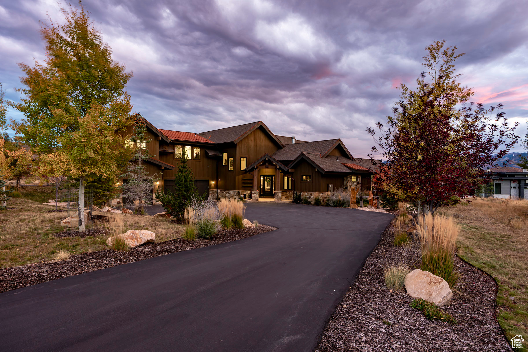 BISON BLUFFS - Residential