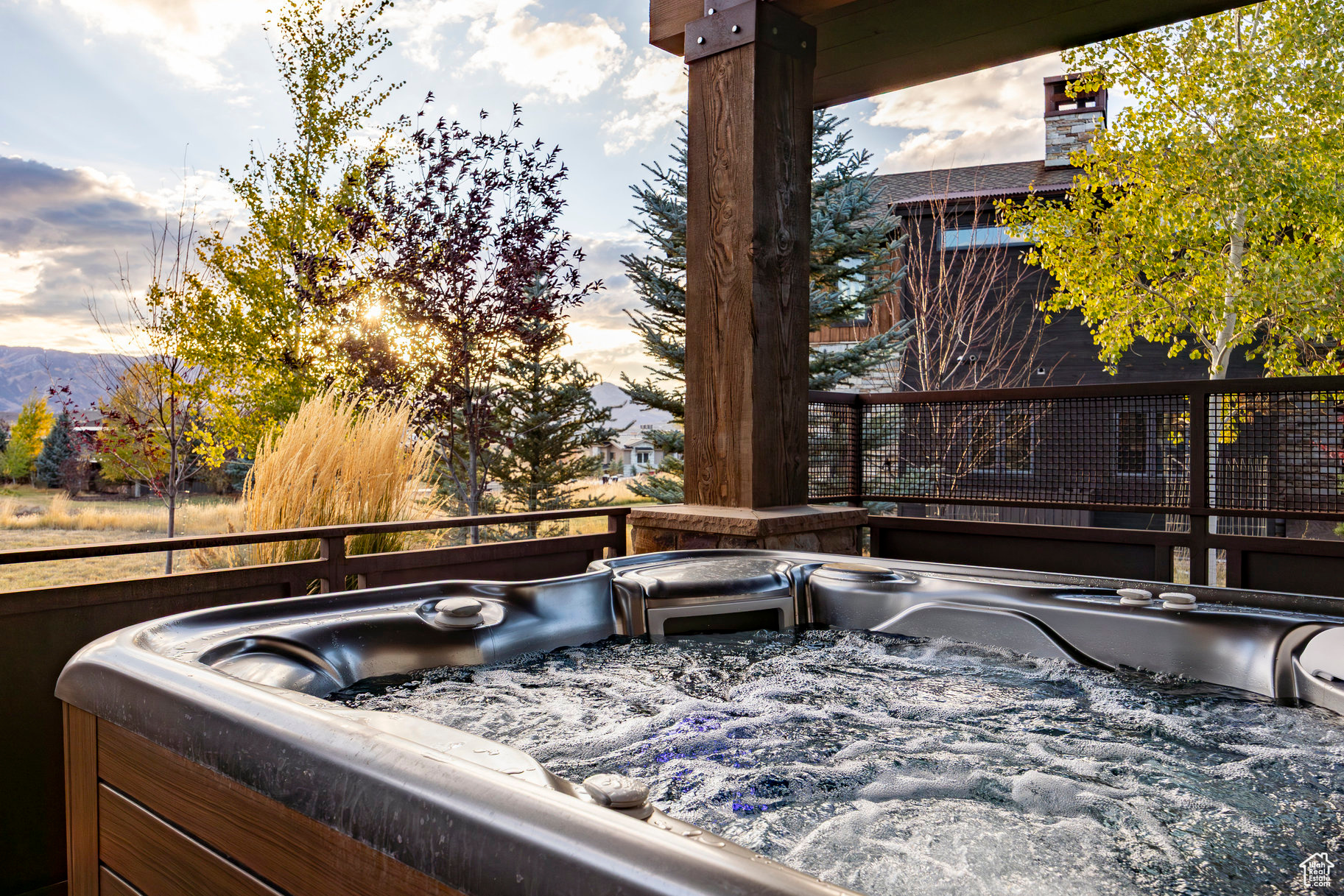 BISON BLUFFS - Residential