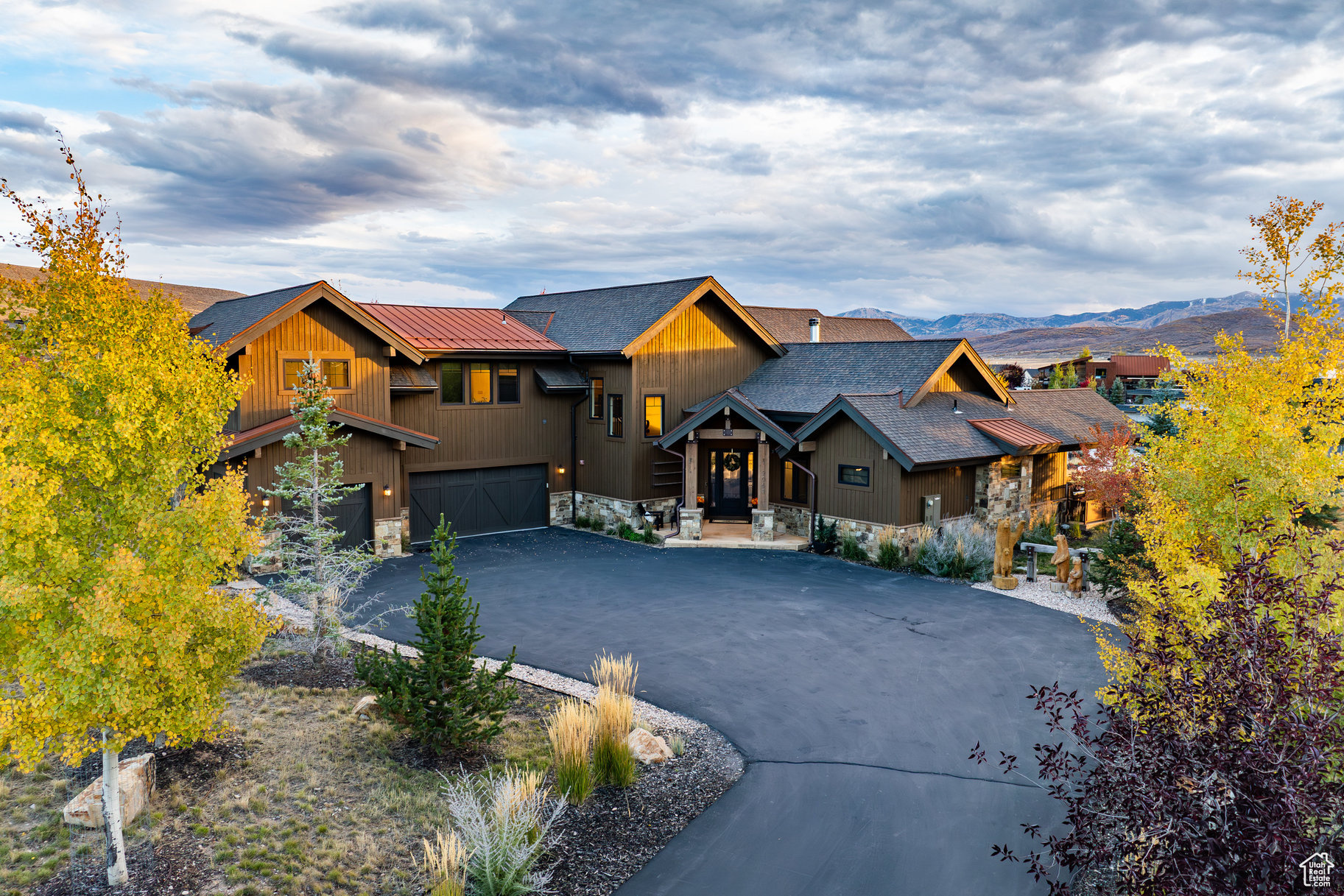 BISON BLUFFS - Residential