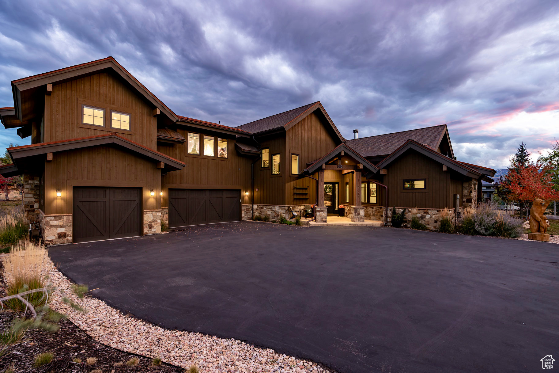 BISON BLUFFS - Residential