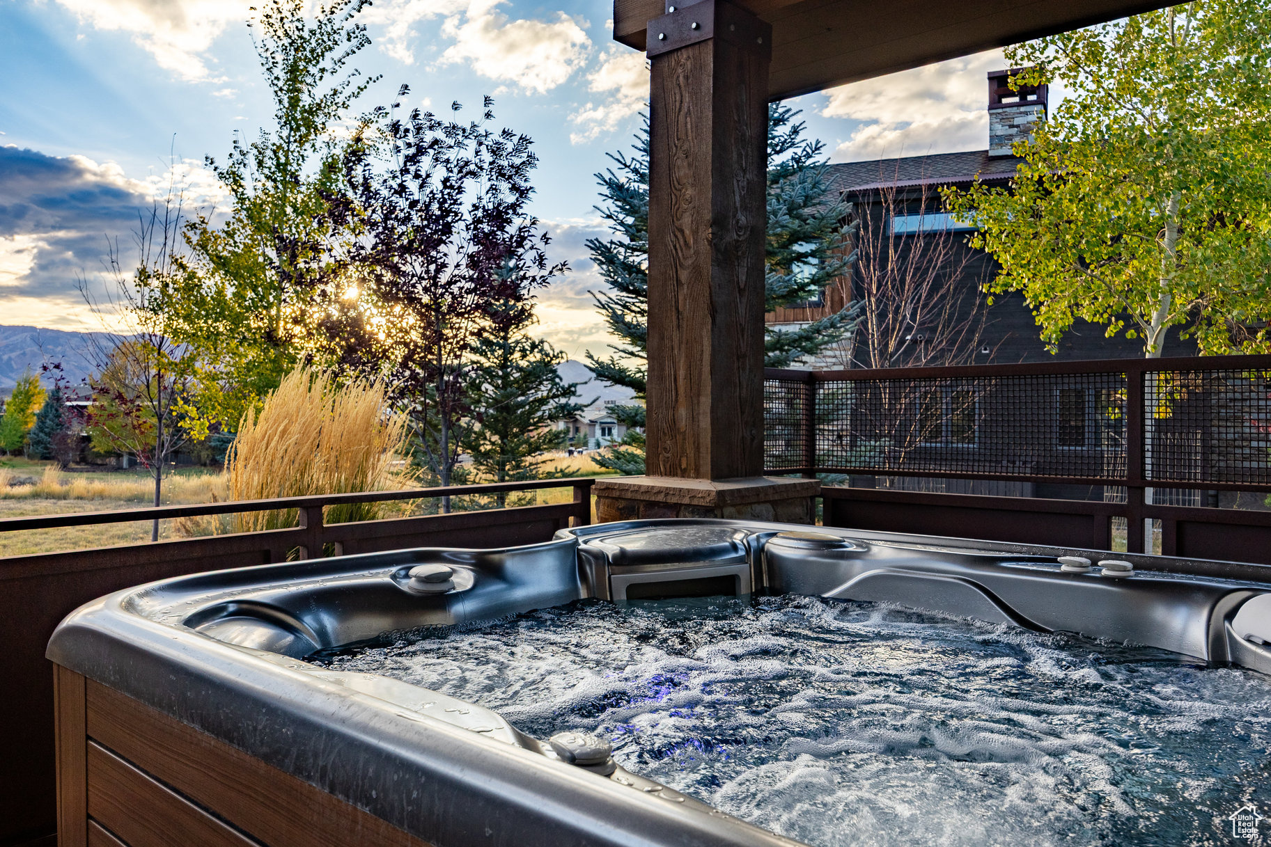 BISON BLUFFS - Residential